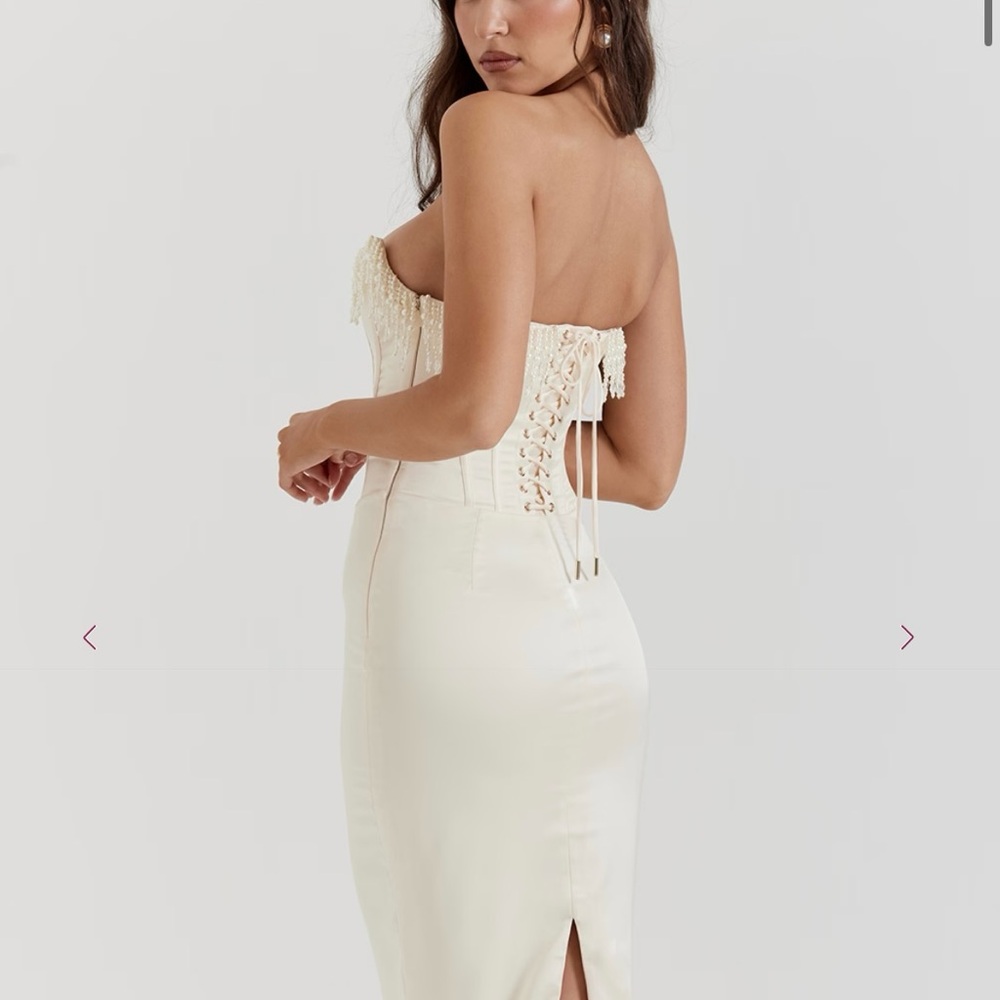 House of CB Nalita Dress -Ivory - Picture 3 of 6